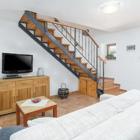 Homes Ana And Maria Holiday home Kanfanar