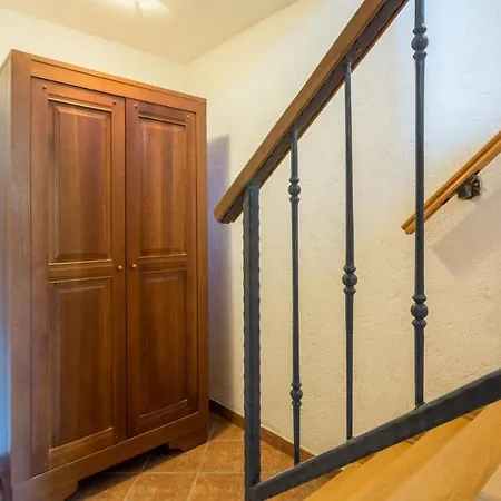 Homes Ana And Maria *